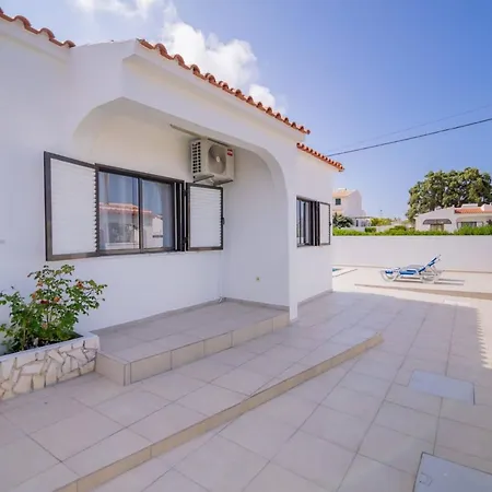 Avo Isabel By Innkeeper